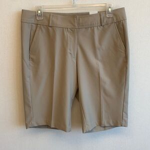 Pebble Beach Golf Shorts • Sz 16 • NWT!